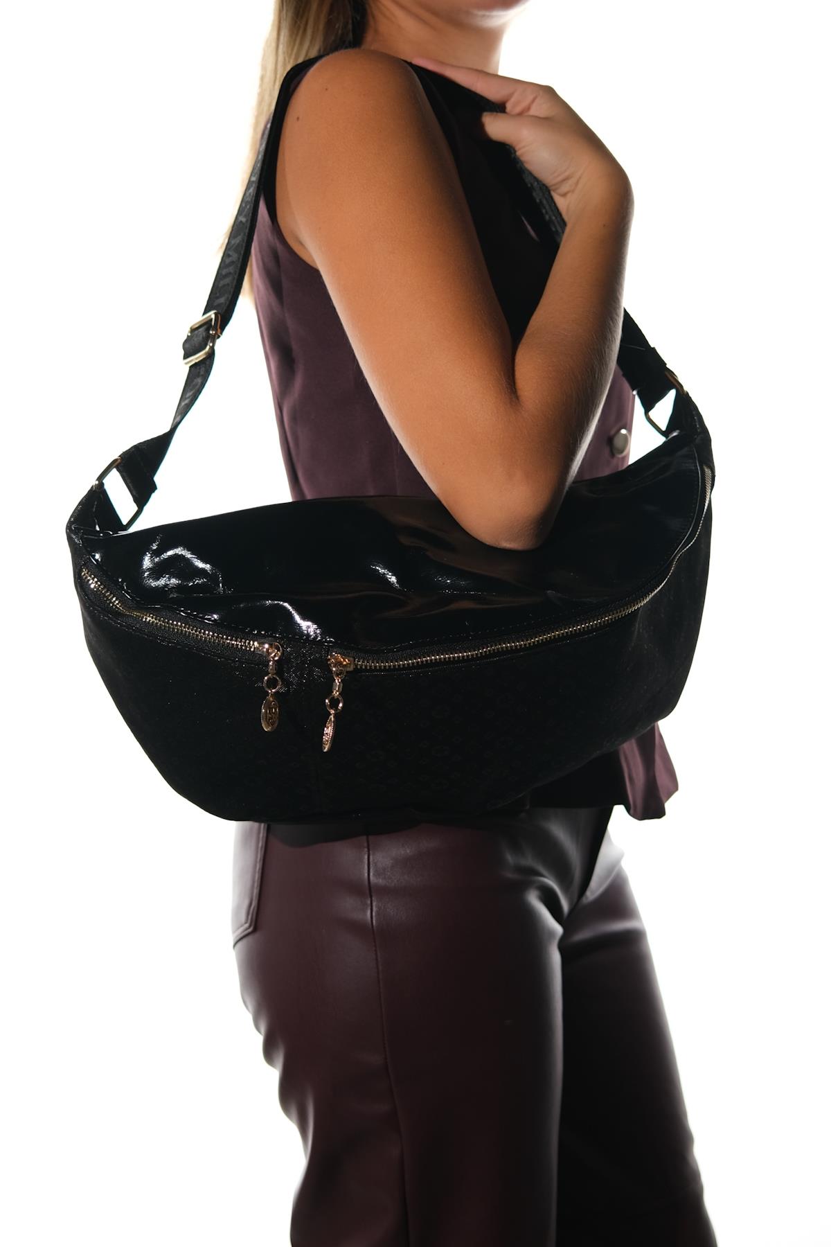 Venta - Riñonera estampada negra (mujer)