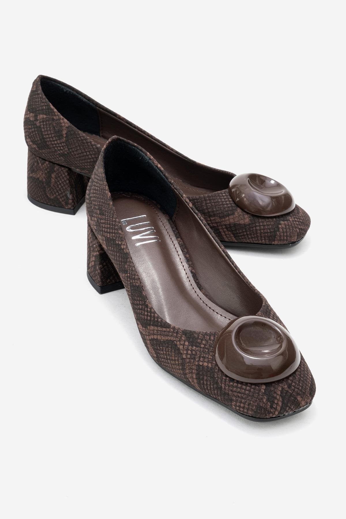 Mila - Zapatos de tacón de bloque con hebilla y punta cuadrada con estampado marrón (Mujer)