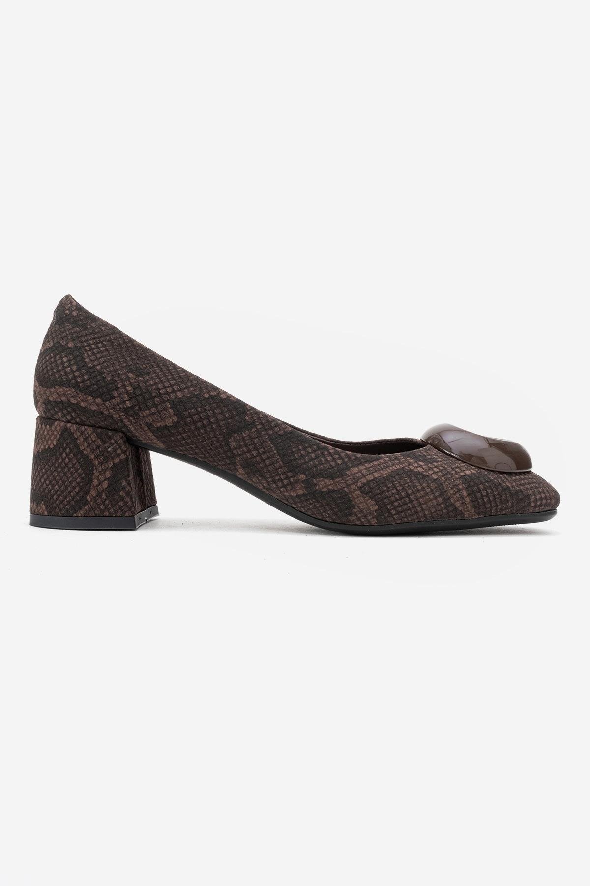 Mila - Zapatos de tacón de bloque con hebilla y punta cuadrada con estampado marrón (Mujer)