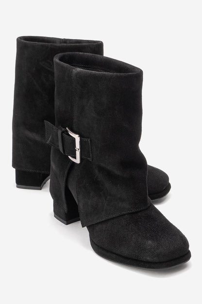 LORE - Bota de tacón de bloque de piel de ante negra (Mujer)