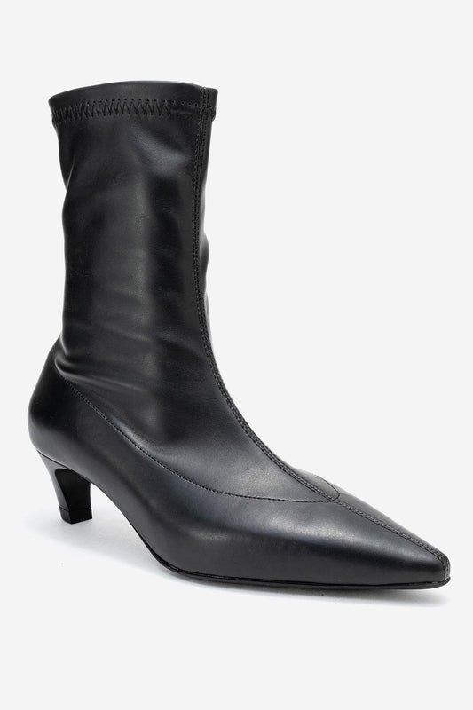 Alora - Bota de tacón gatito negra (Mujer)