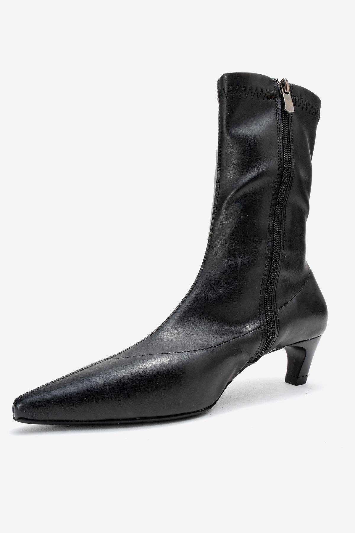 Alora - Bota de tacón gatito negra (Mujer)