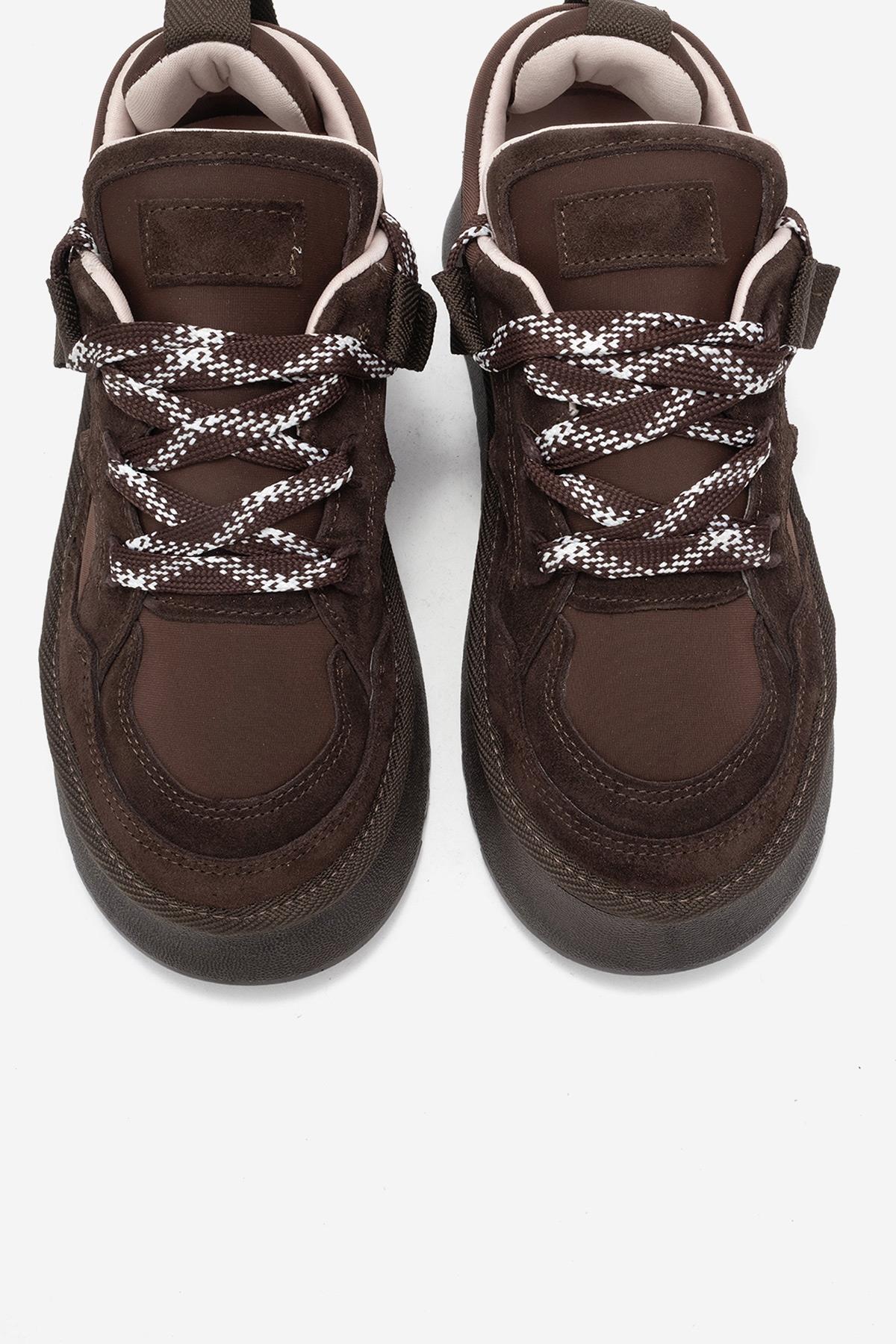 Riven - Zapatilla de Plataforma de Ante Marrón (Mujer)