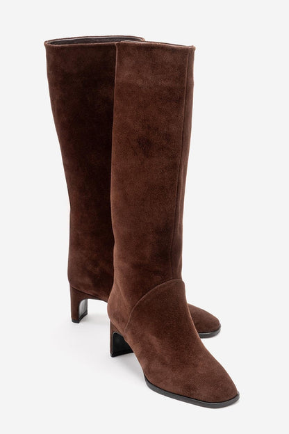 Taly - Bota alta de cuero de gamuza marrón con tacón de bloque (mujer)