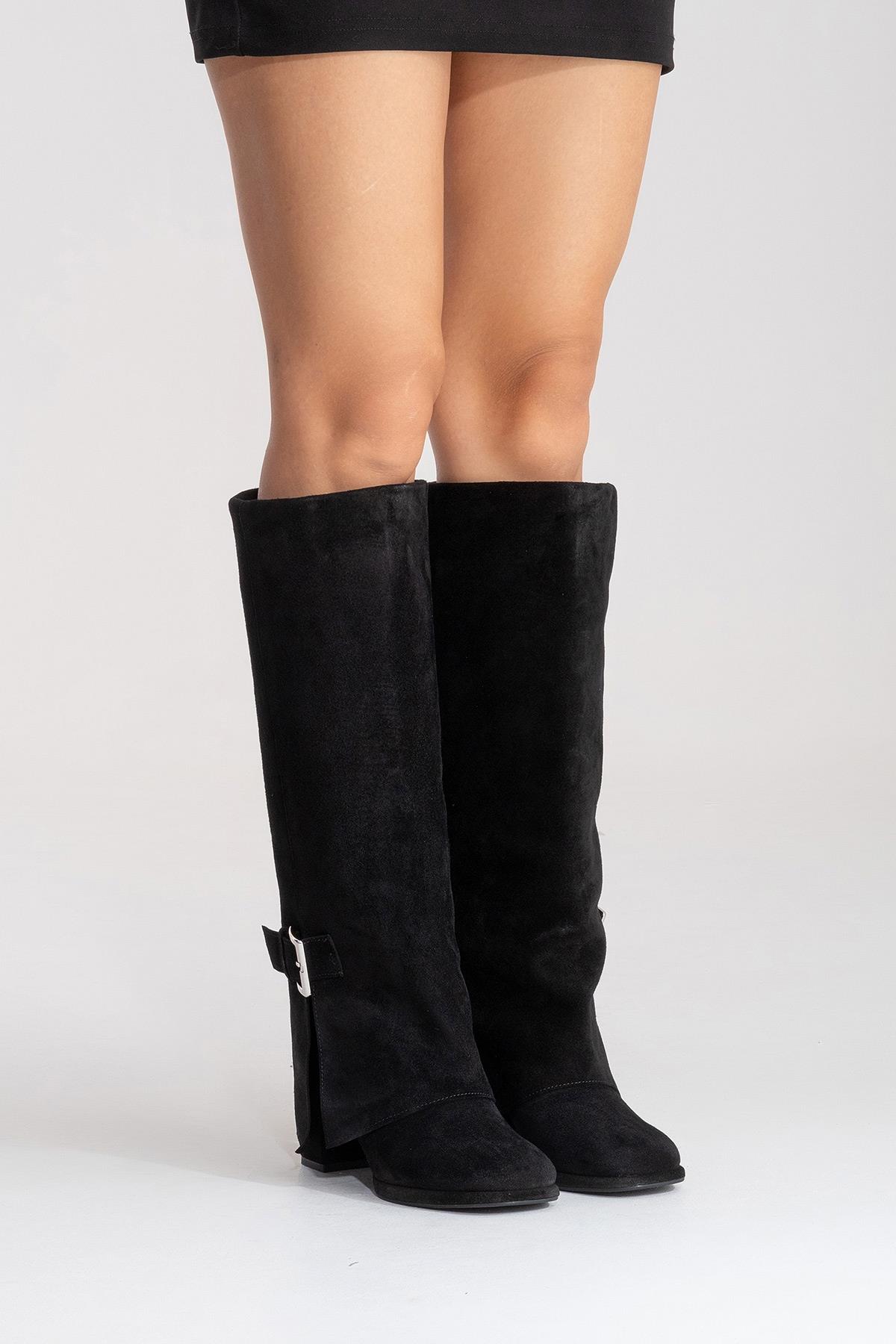 Lojo - Bota de tacón en bloque de cuero de ante negro (Mujer)