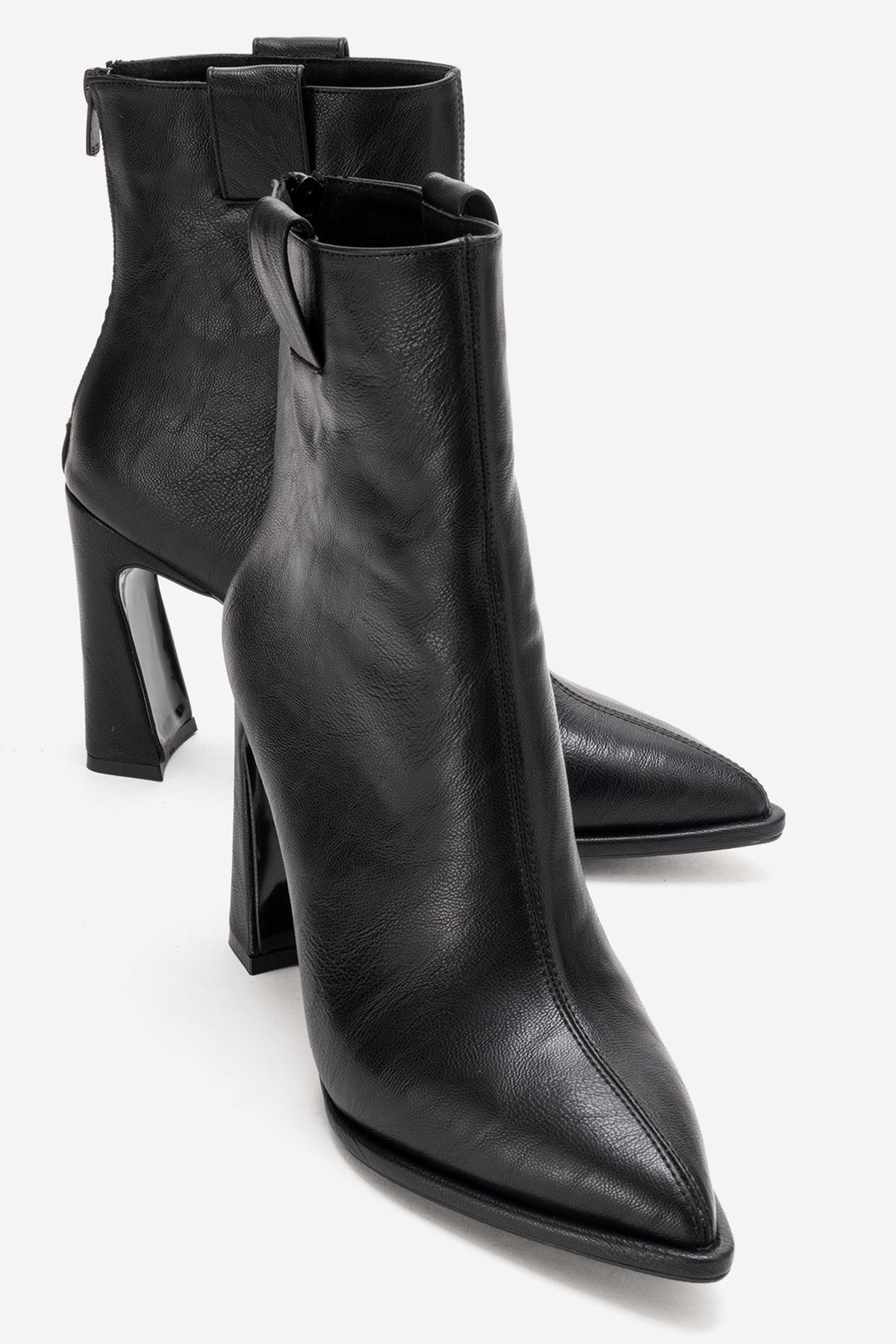 Aja - Bota alta convertible de tacón de bloque Oxford (Mujer)