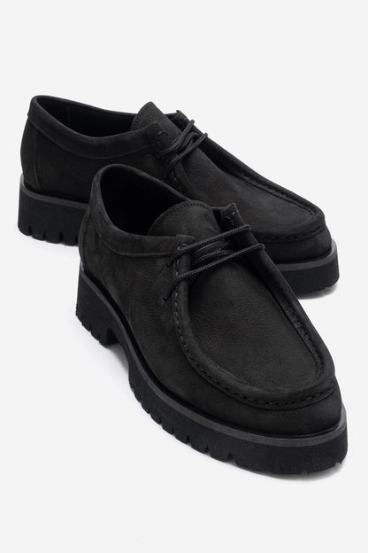 Talia - Mocasín de cuero nobuk negro con cordones (mujer)