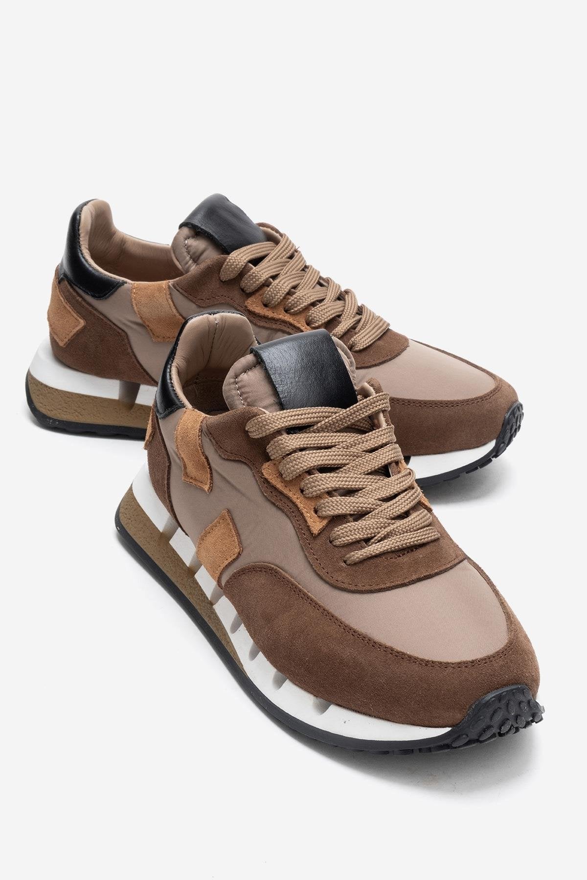 Vian - Zapatillas con Plataforma de Cuero Beige (Mujer)