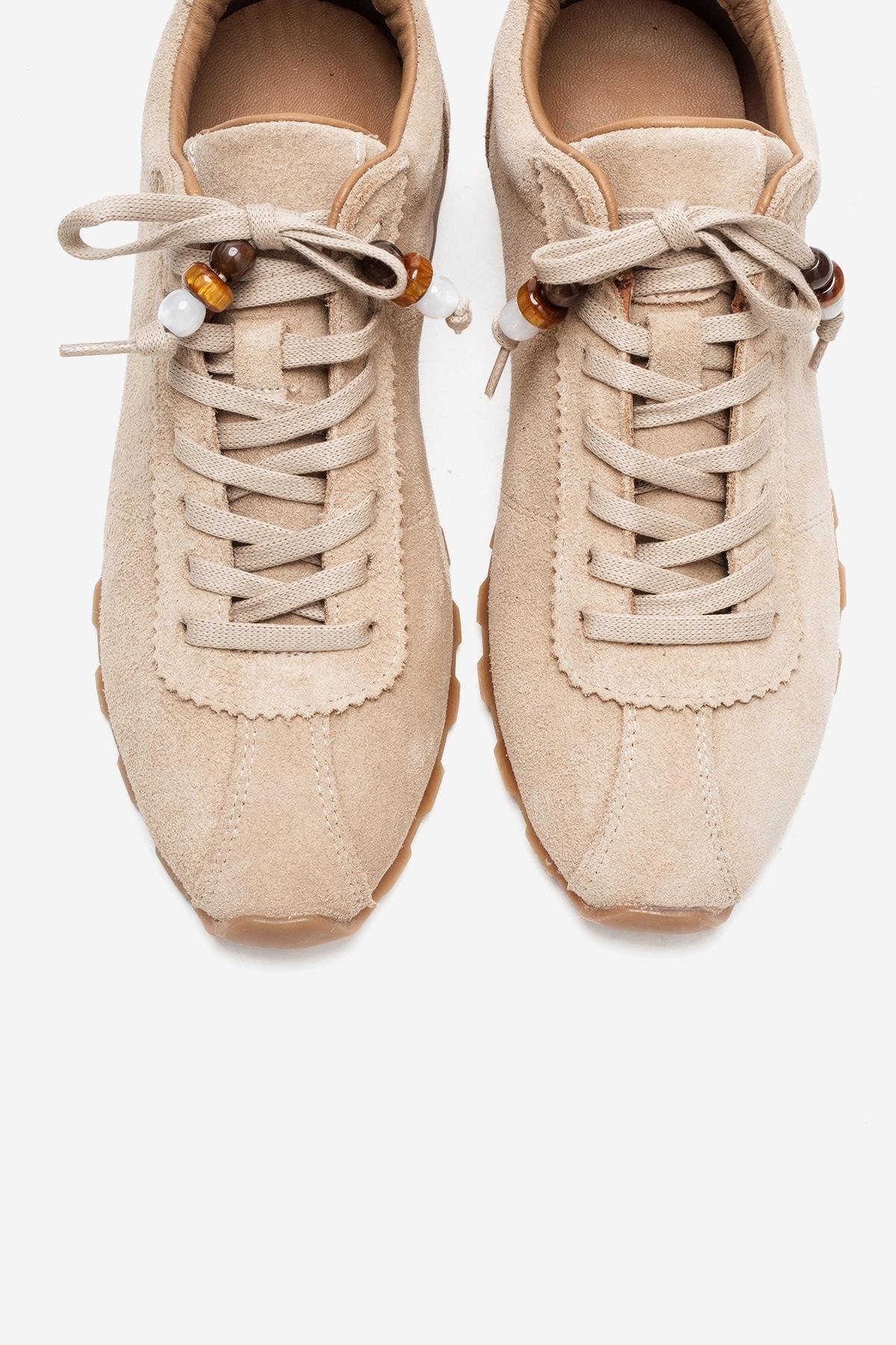 Brea - Zapatillas deportivas adornadas de ante beige (Mujer)