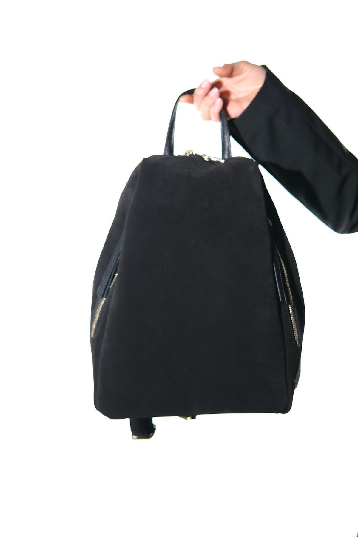 Josh - Mochila de Cuero Ante Negra (Mujer)