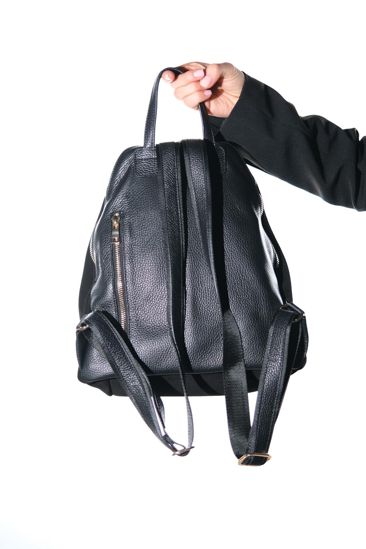 Josh - Mochila de Cuero Ante Negra (Mujer)
