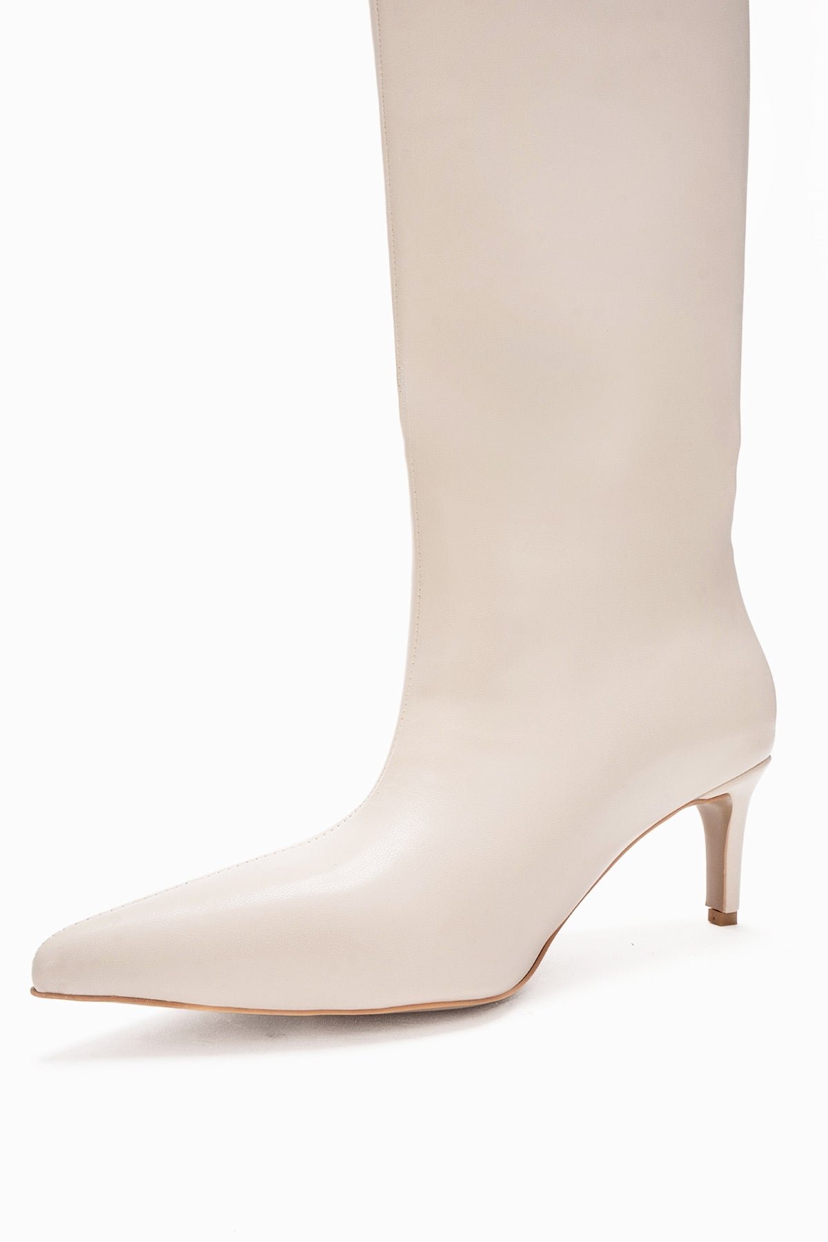 Camila - Bota alta de tacón fino beige (mujer)