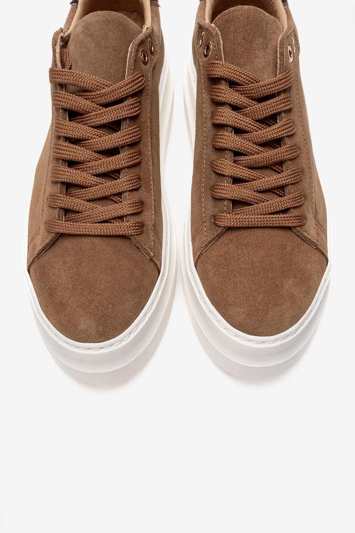 Nera - Zapatillas informales de gamuza color camel (mujer)