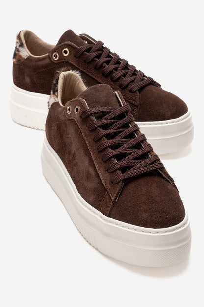 Nera - Zapatillas informales de ante marrón (mujer)