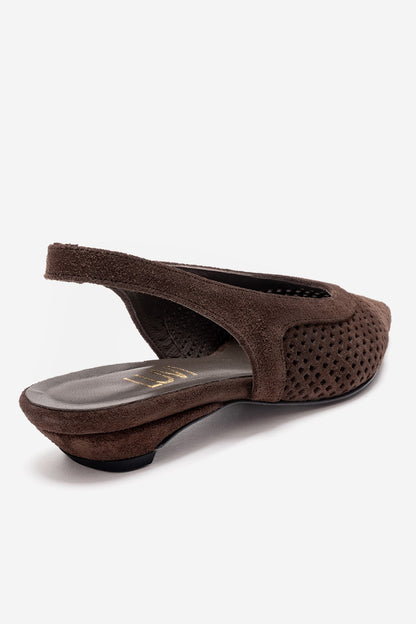 LIEVE - Zapatos de tacón bajo con correa trasera de cuero genuino marrón (mujer)