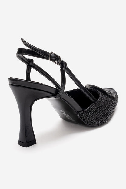 Levia - Zapatilla de tacón de aguja con textura tejida y detalle de accesorio (Mujer)