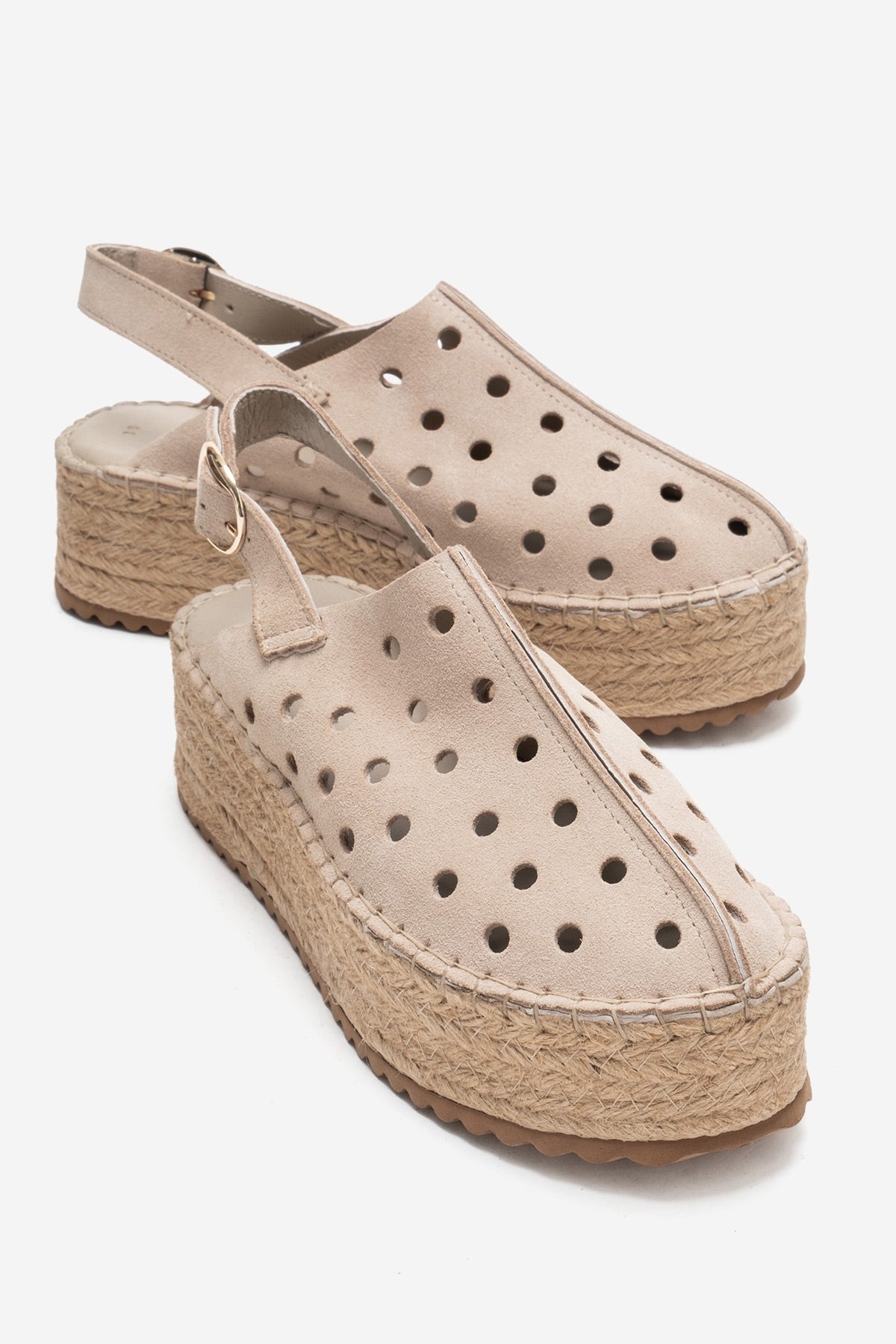 Fraga - Sandalia de cuña de piel de ante color beige (Mujer)