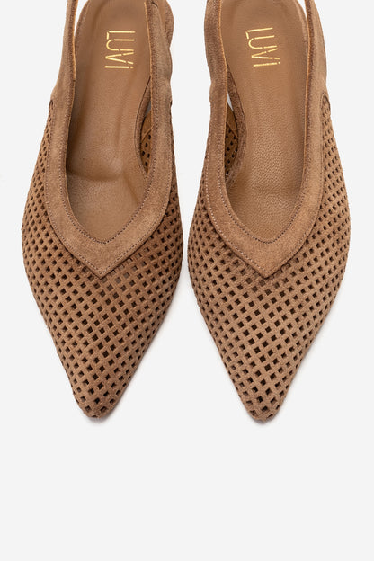 LIEVE - Zapato de tacón bajo de cuero genuino color taupé (Mujer)