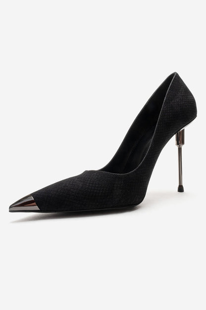 CARLAS - Zapatos de tacón de aguja negros con estampado (Mujer)