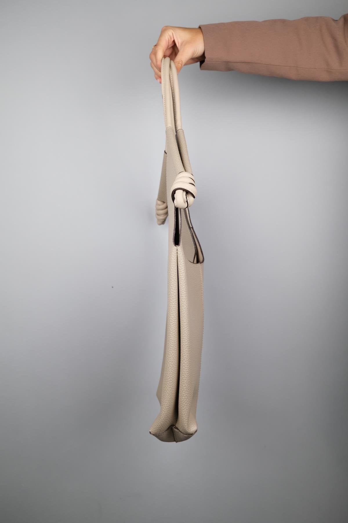 SANTANA - Bolso de Hombro Hobo de Cuero Genuino Beige (Mujer)