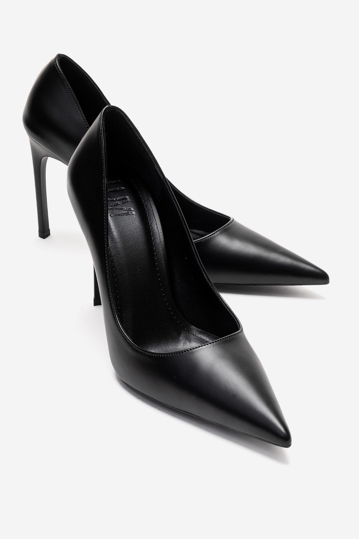 VELORIEN - Black Stiletto Pump (Women)