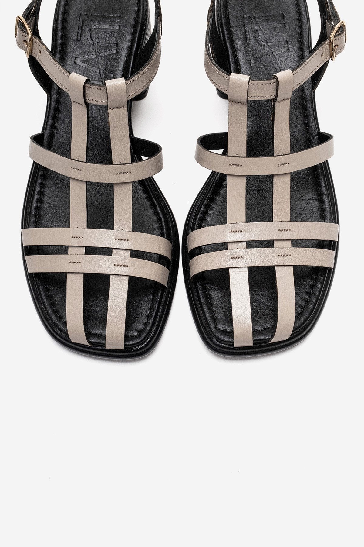 CIELOS - Sandalia de Piel Genuina Beige con Tacón Cuadrado (Mujer)