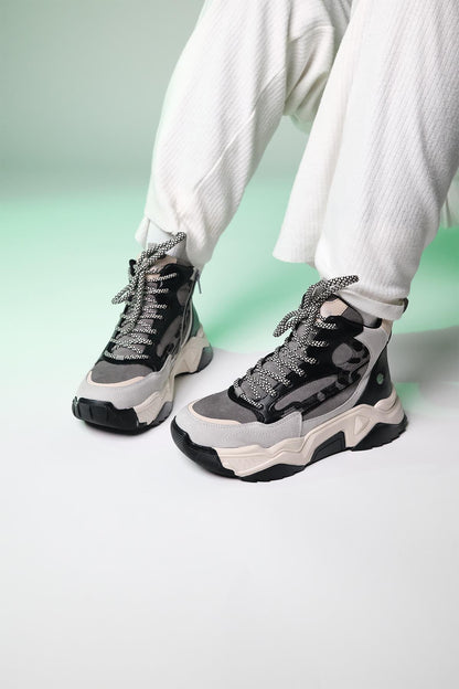 Olivia - Bota multideporte Ice Black (Mujer)