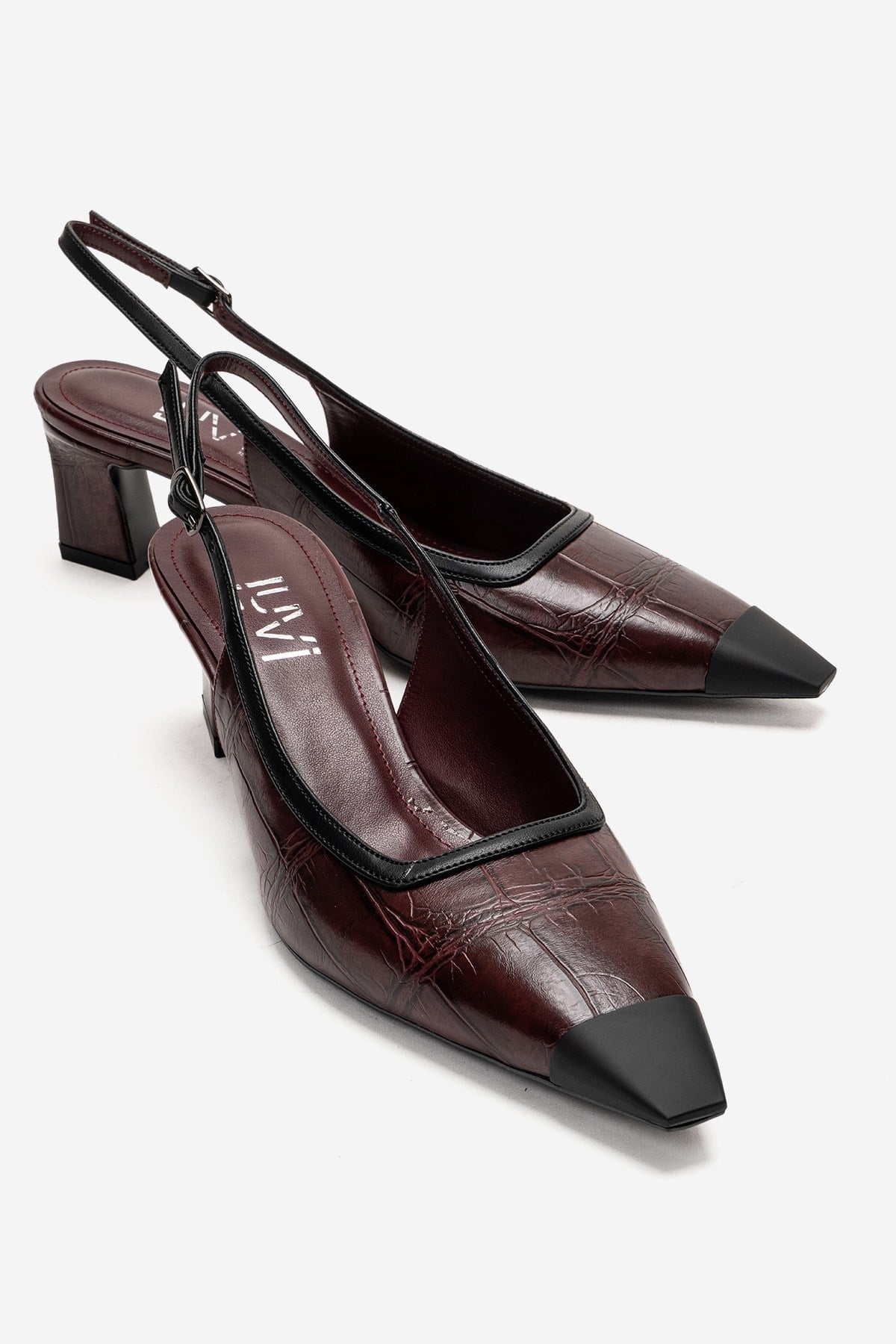 HILDA - Zapatos de tacón grueso con punta reforzada en color borgoña estampado (mujer)