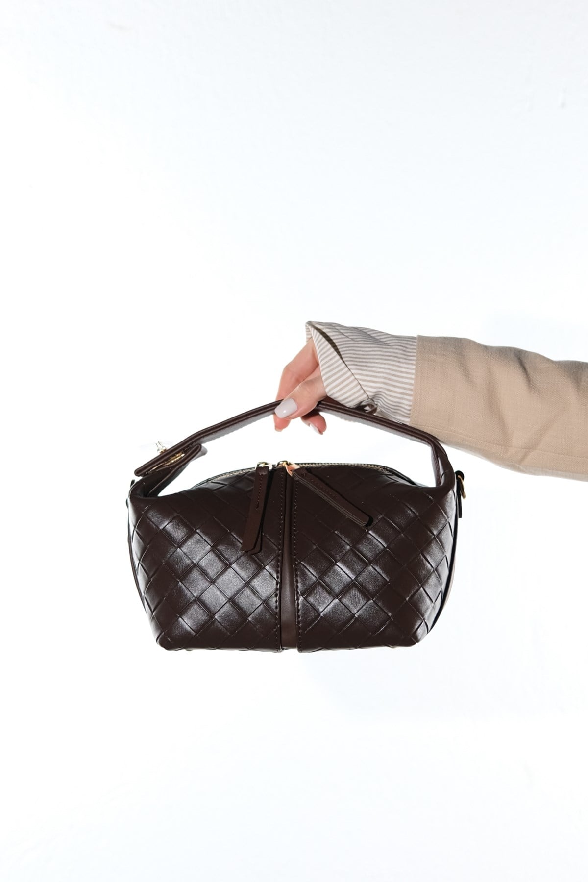 AERIS - Cognac Genuine Leather Shoulder Bag (Women)