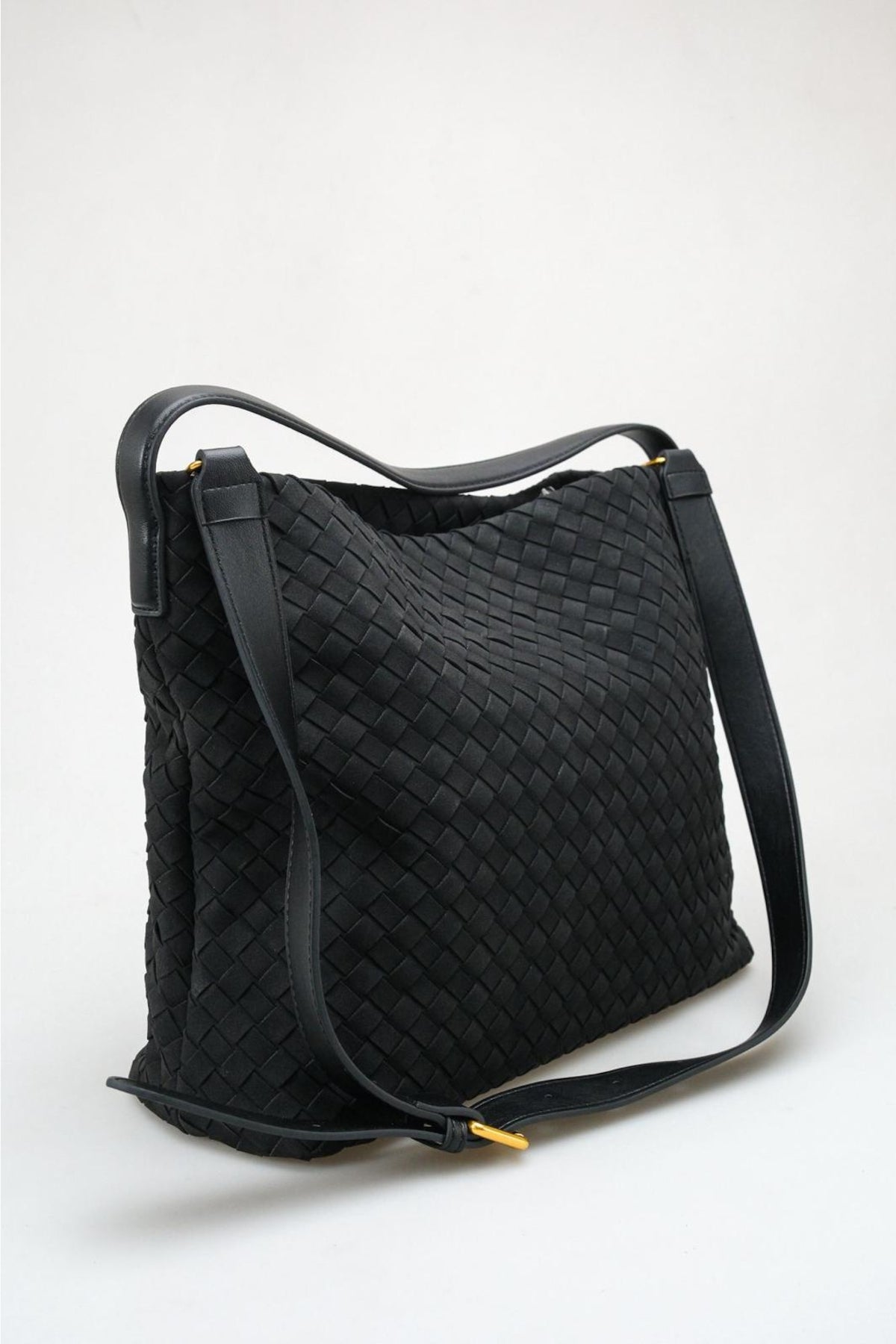 Luna - Black Woven Shoulder Bag (women)