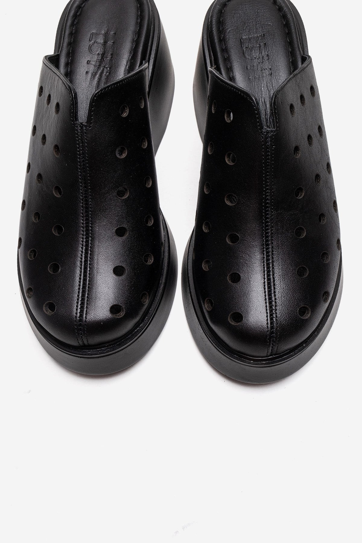 NIVES - Black Genuine Leather Platform Mule (Women)