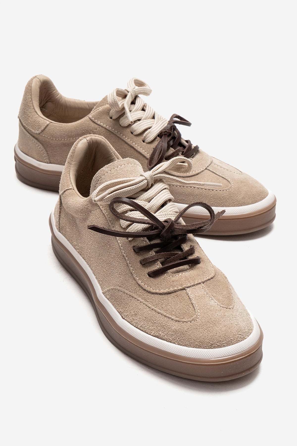 MELLE - Zapatilla Informal de Piel de Ante Genuina Beige (Mujer)