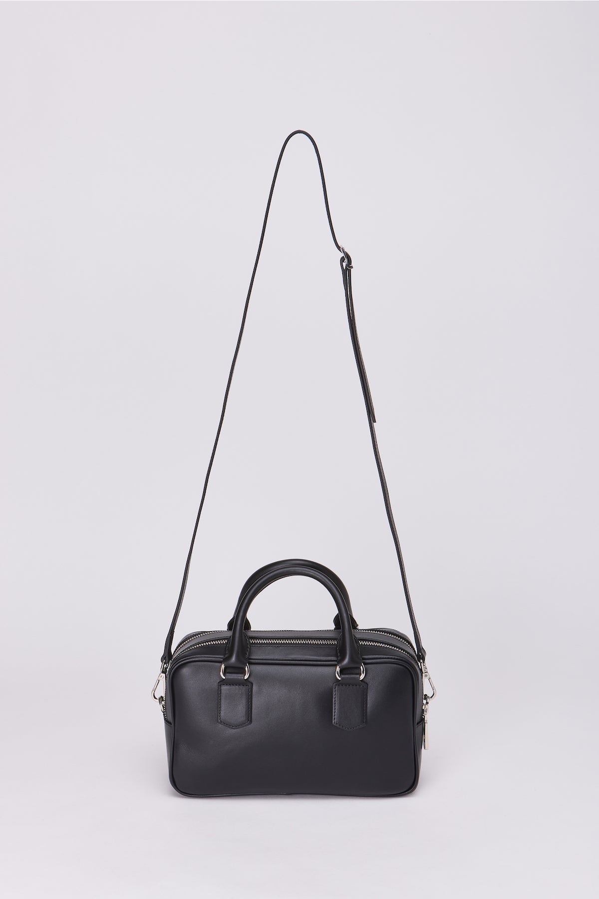 Minibolso estructurado negro Sara - OI25-0004