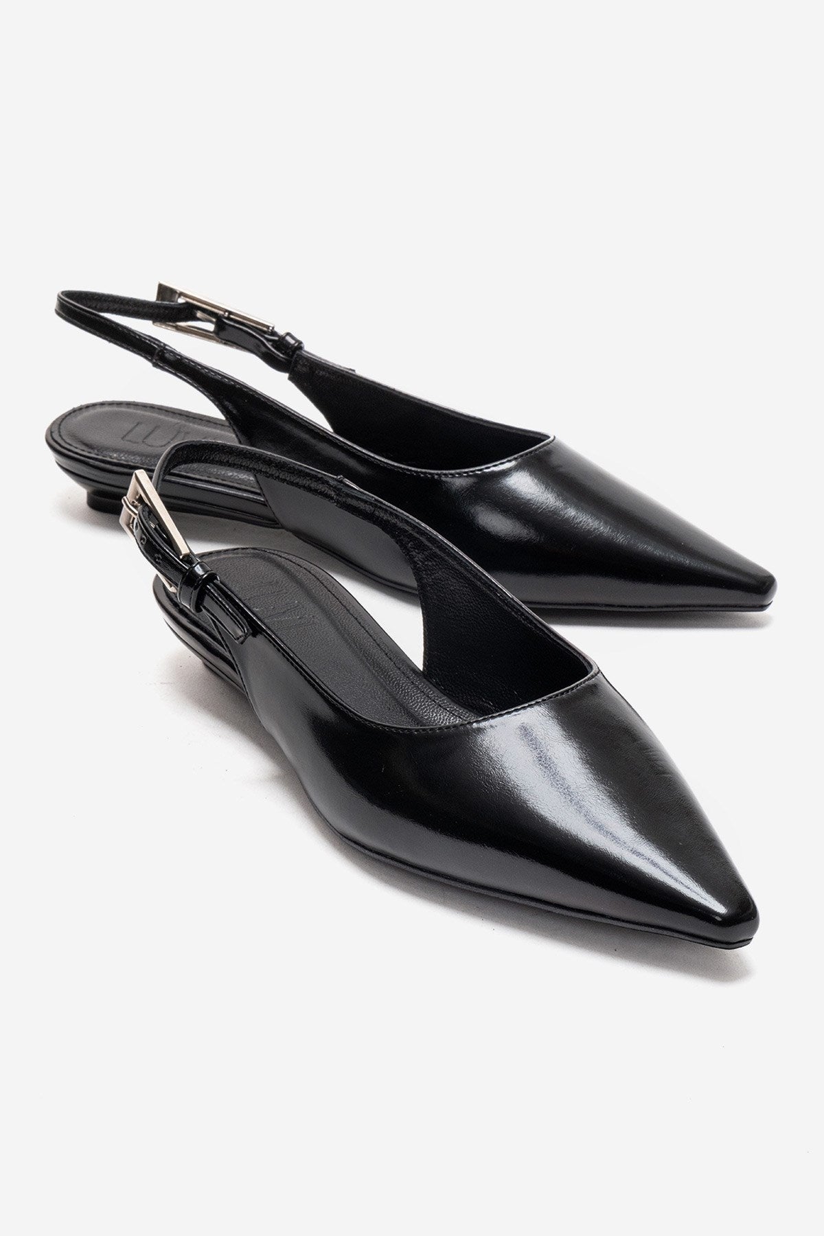 JENNA - Zapato de tacón bajo con punta de piel auténtica negra (mujer)