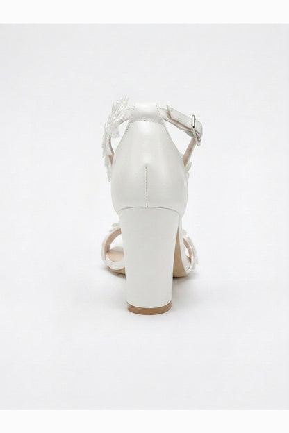 Zapatos de tacón de encaje Lirielle para novia