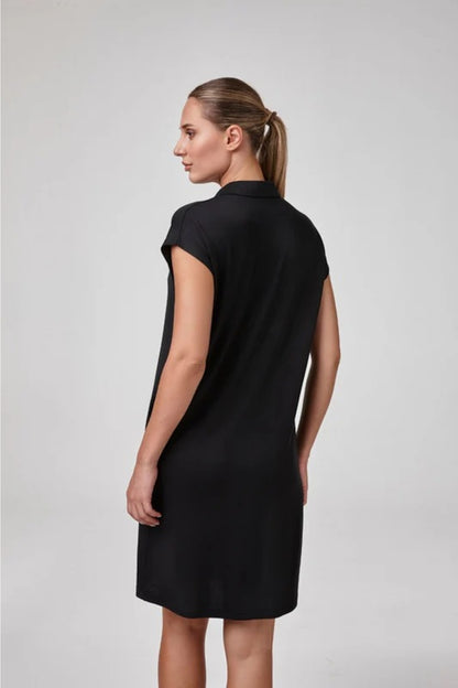 Vestido Relactive Wear-Mavien negro de mujer con cuello, manga corta y bolsillo