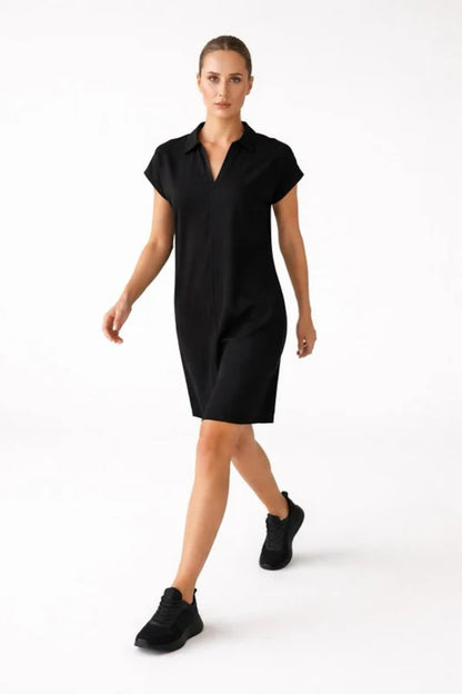 Vestido Relactive Wear-Mavien negro de mujer con cuello, manga corta y bolsillo