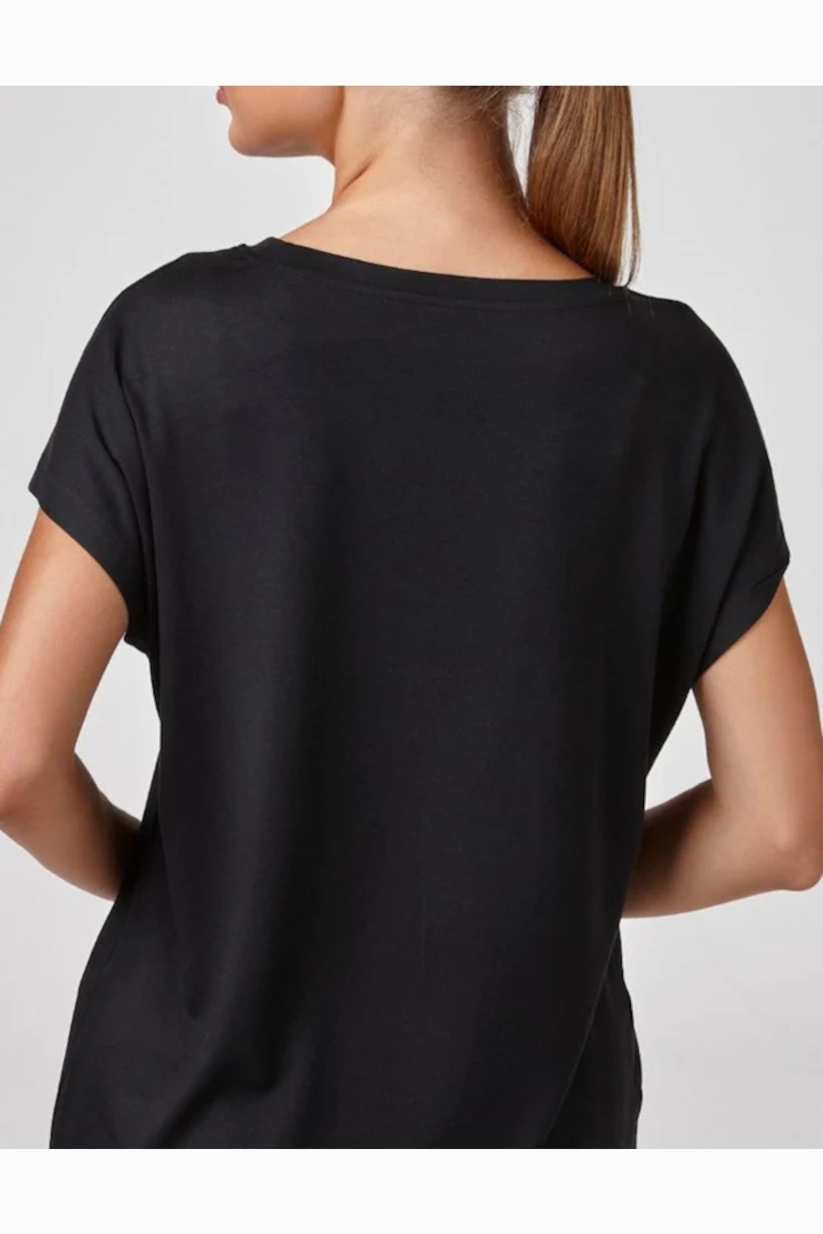 Relactive Wear-Liona Women’s Black Modal Blend Soft Stretch Everyday Top