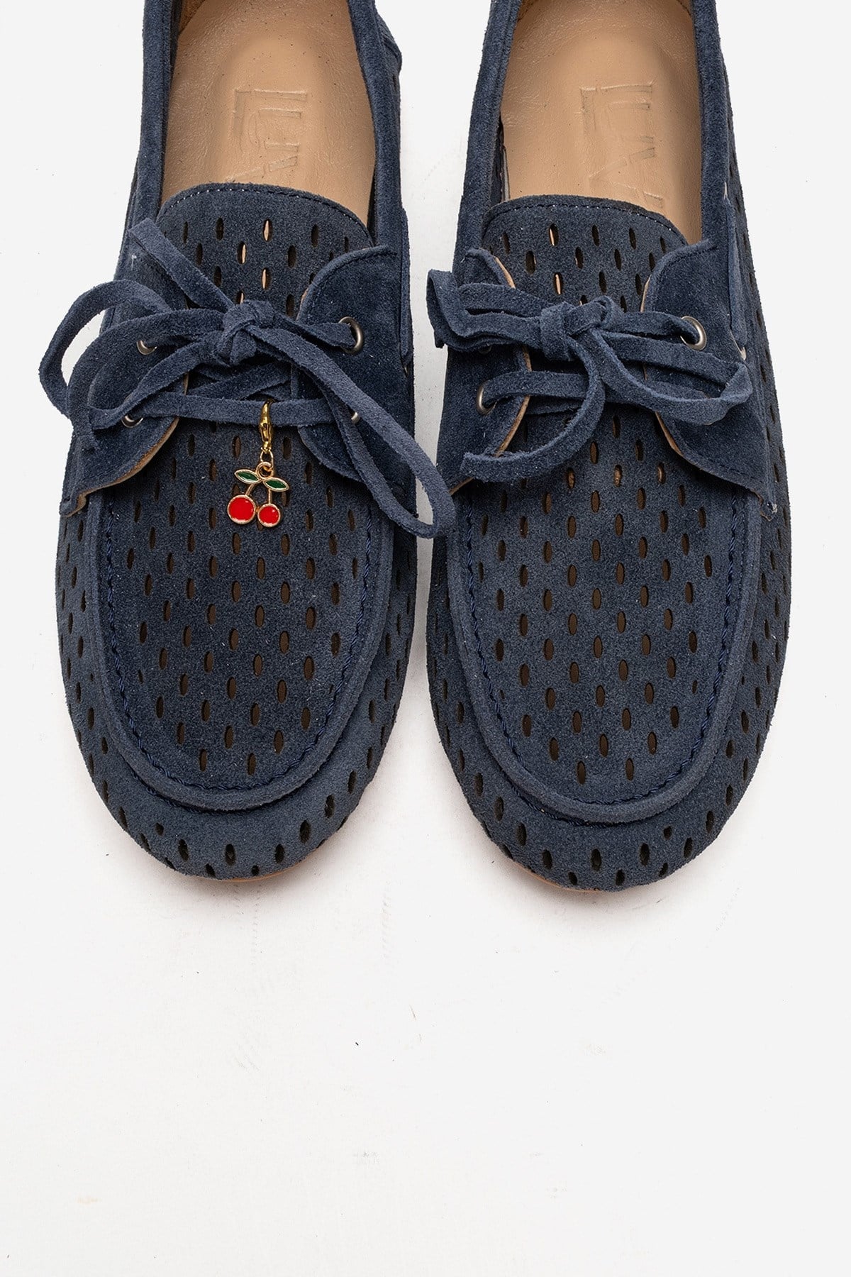 Stevo - Mocasín de cuero genuino perforado con cordones, color azul denim (mujer)