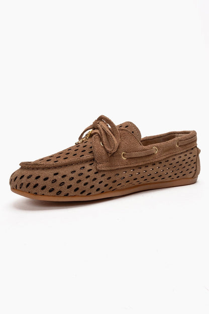 Stevo - Mocasín con cordones perforado de cuero genuino color topo (Mujer)