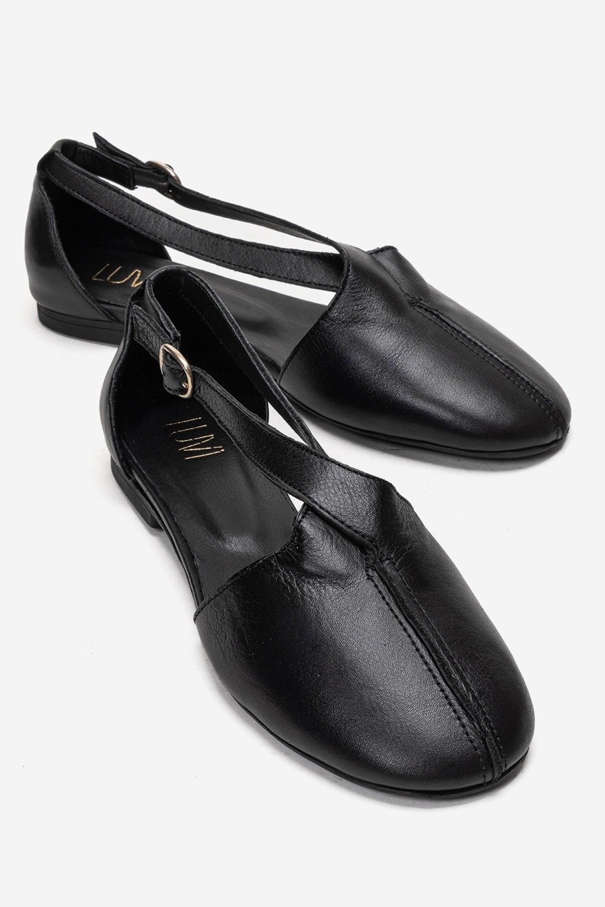 Fable - Black Genuine Leather Side-Cut Ballet Flat (Women)