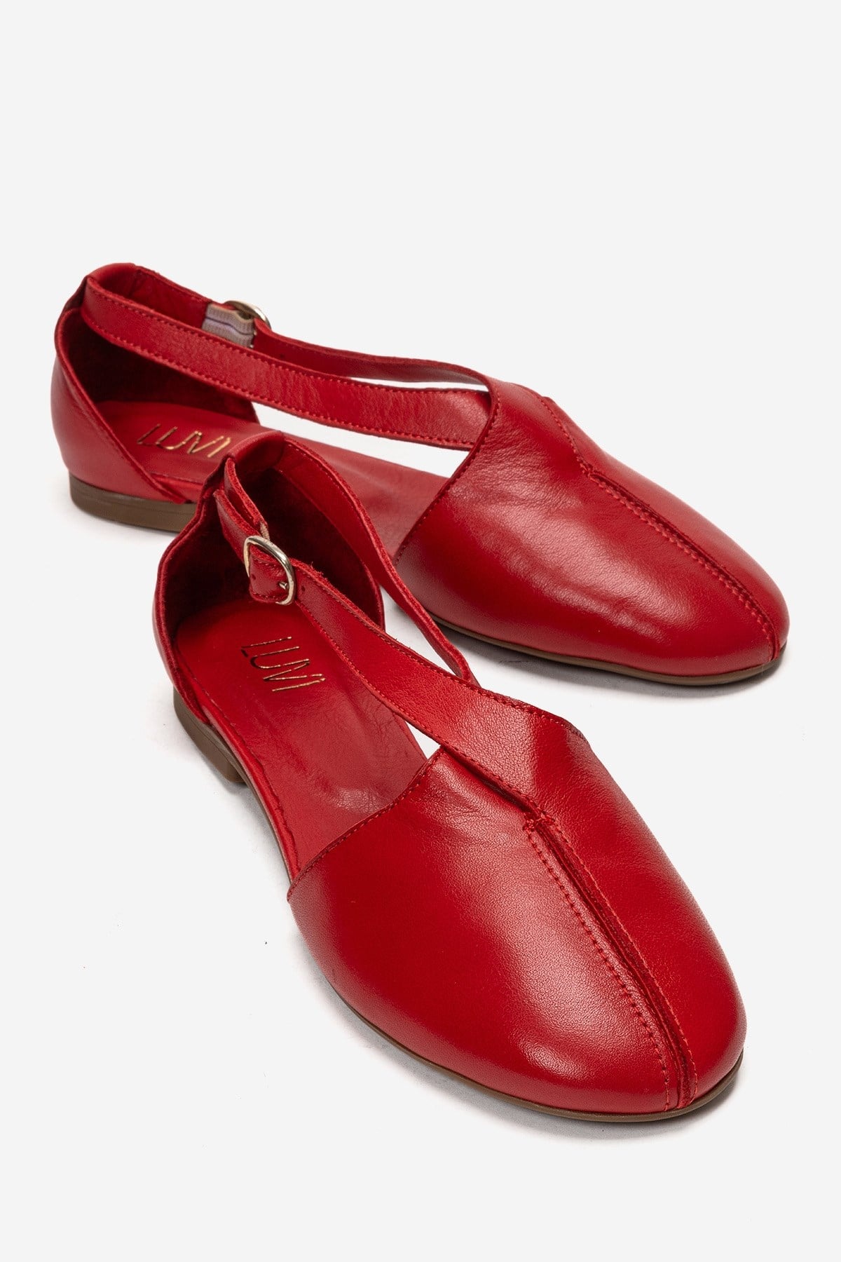 Fable - Bailarina de cuero genuino rojo con corte lateral (Mujer)
