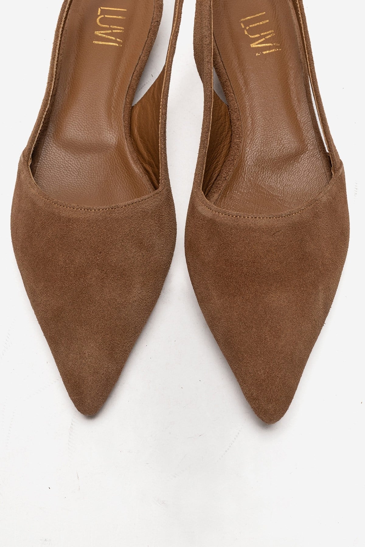 BERLINA - Zapatos de tacón bajo de piel auténtica color camel (mujer)