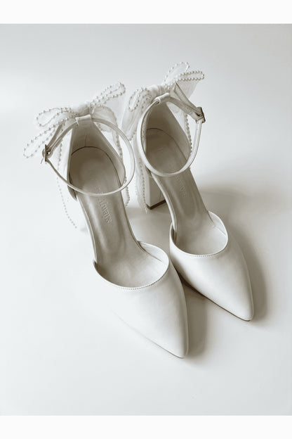 Elvienne Pointed Toe Bow Detail Block Heel Bridal Sandals