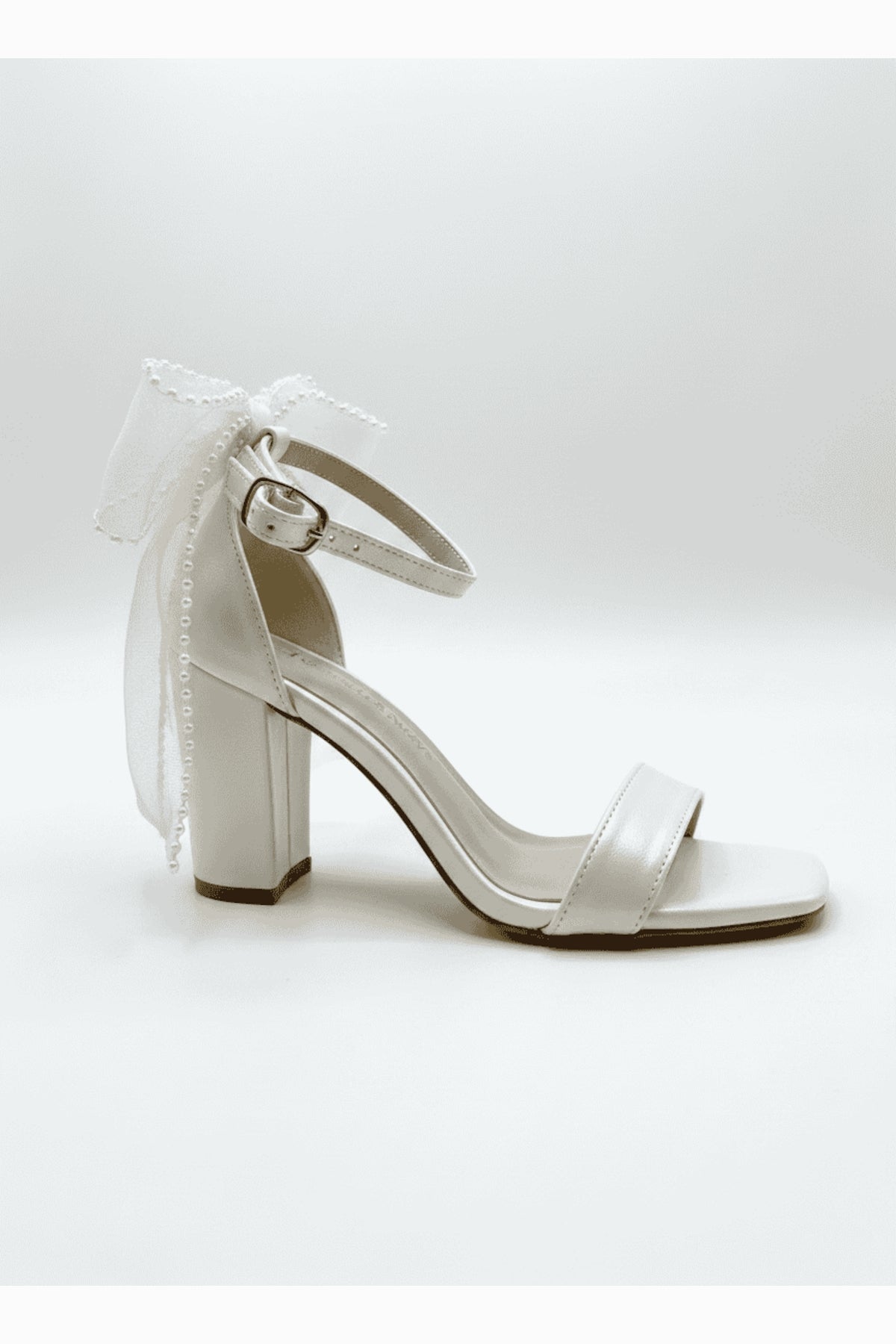 Evarose Bow Detail Block Heel Bridal Sandal