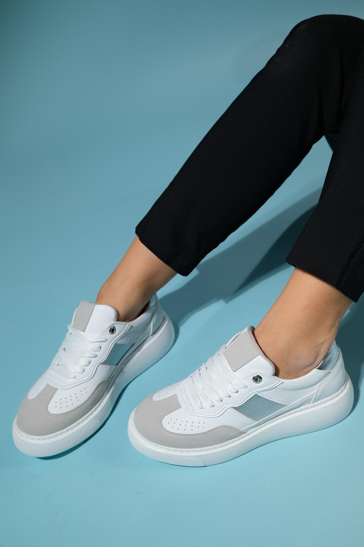 Venetia - Zapatillas deportivas blancas y grises (mujer)