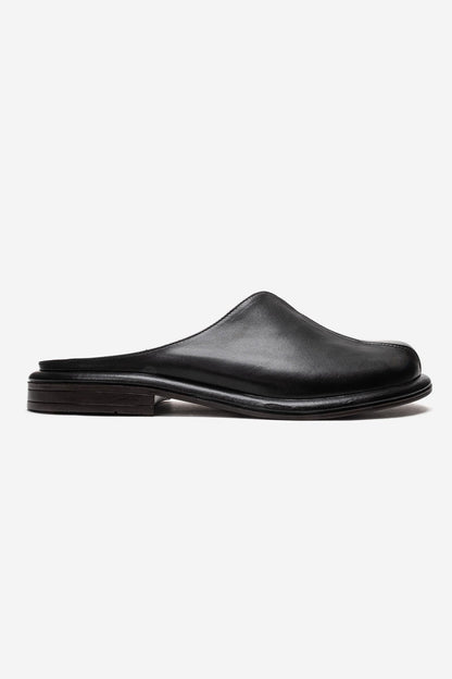 Tansy - Black Genuine Leather Closed-Toe Low Heel Mule (Women)