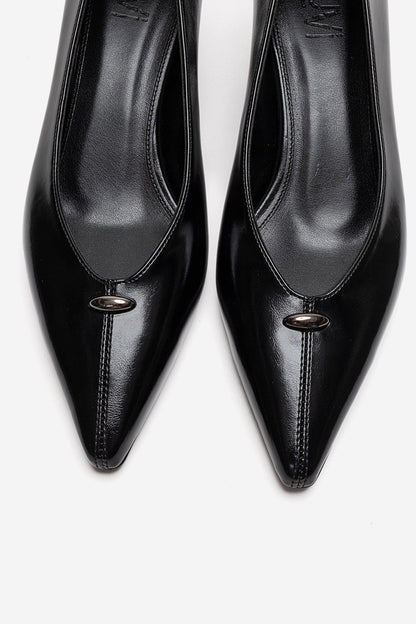 Versay - Zapatos de tacón bajo con punta fina (Mujer)
