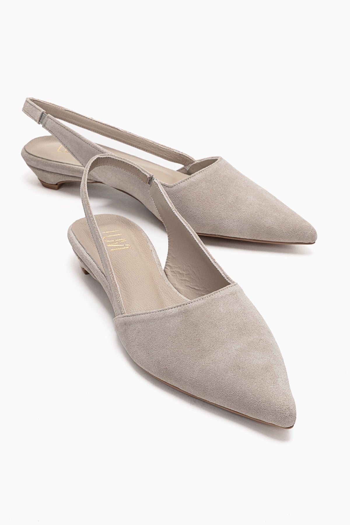 BERLINA - Zapato de tacón bajo beige de piel genuina (Mujer)