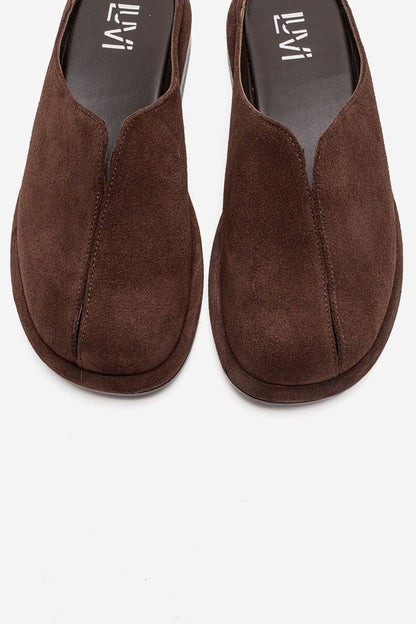 Tansy - Brown Genuine Leather Closed-Toe Mule (Women)
